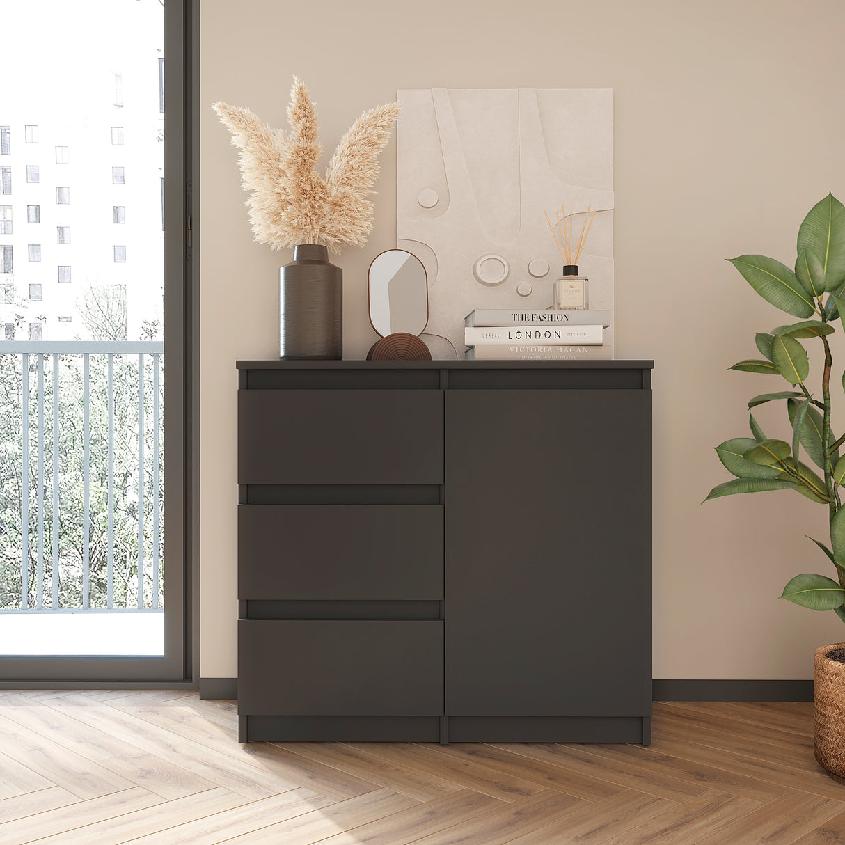 Kommode mit 3 Schubladen und 1 Tür | PIKO